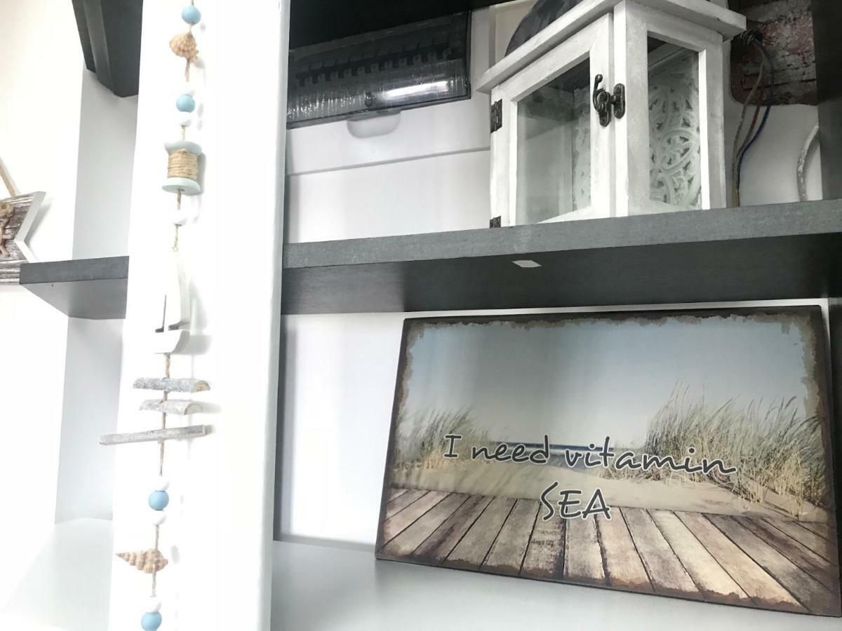 コンスタンツァLuxury Sea View - Marine Dekoアパートメント エクステリア 写真
